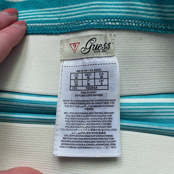 ☀️Summer Night ☀️ Blue Mini Skirt by Guess ~Size M ~ - Picture 2 of 3